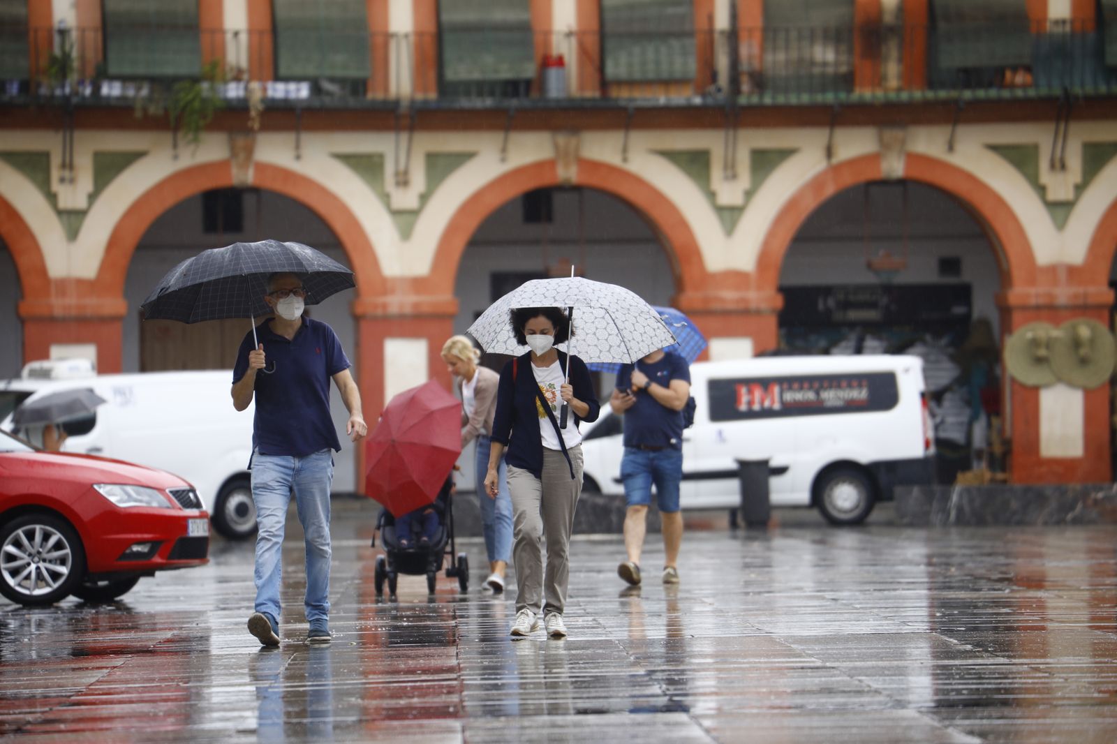 Córdoba vuelve a los días de lluvia en imágenes