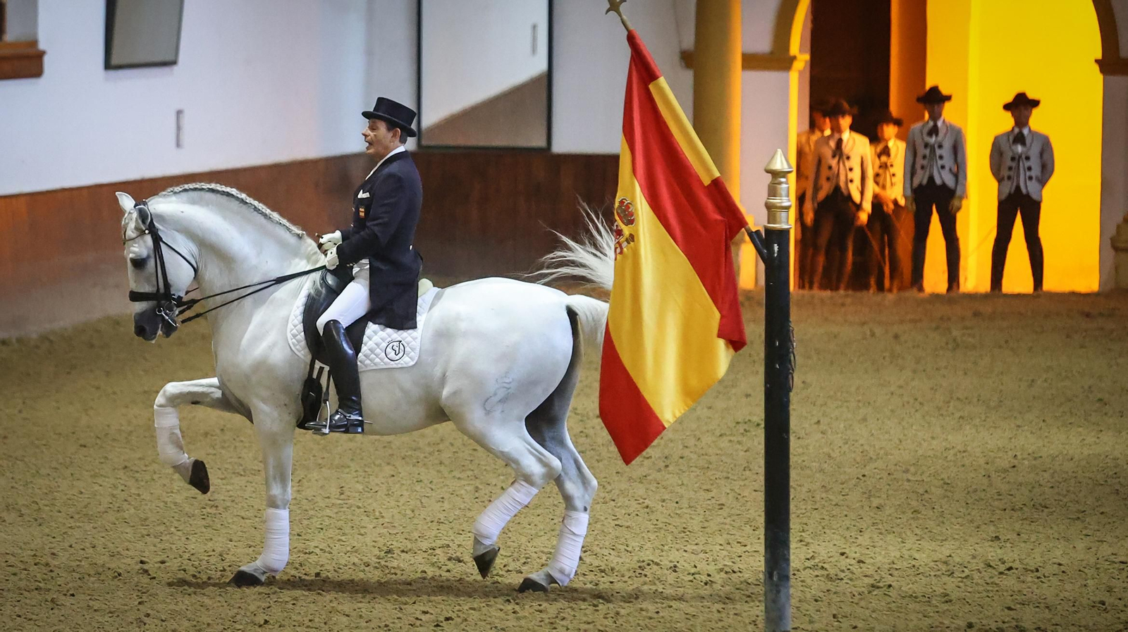 Emocionante despedida a Rafael Soto en la Real Escuela