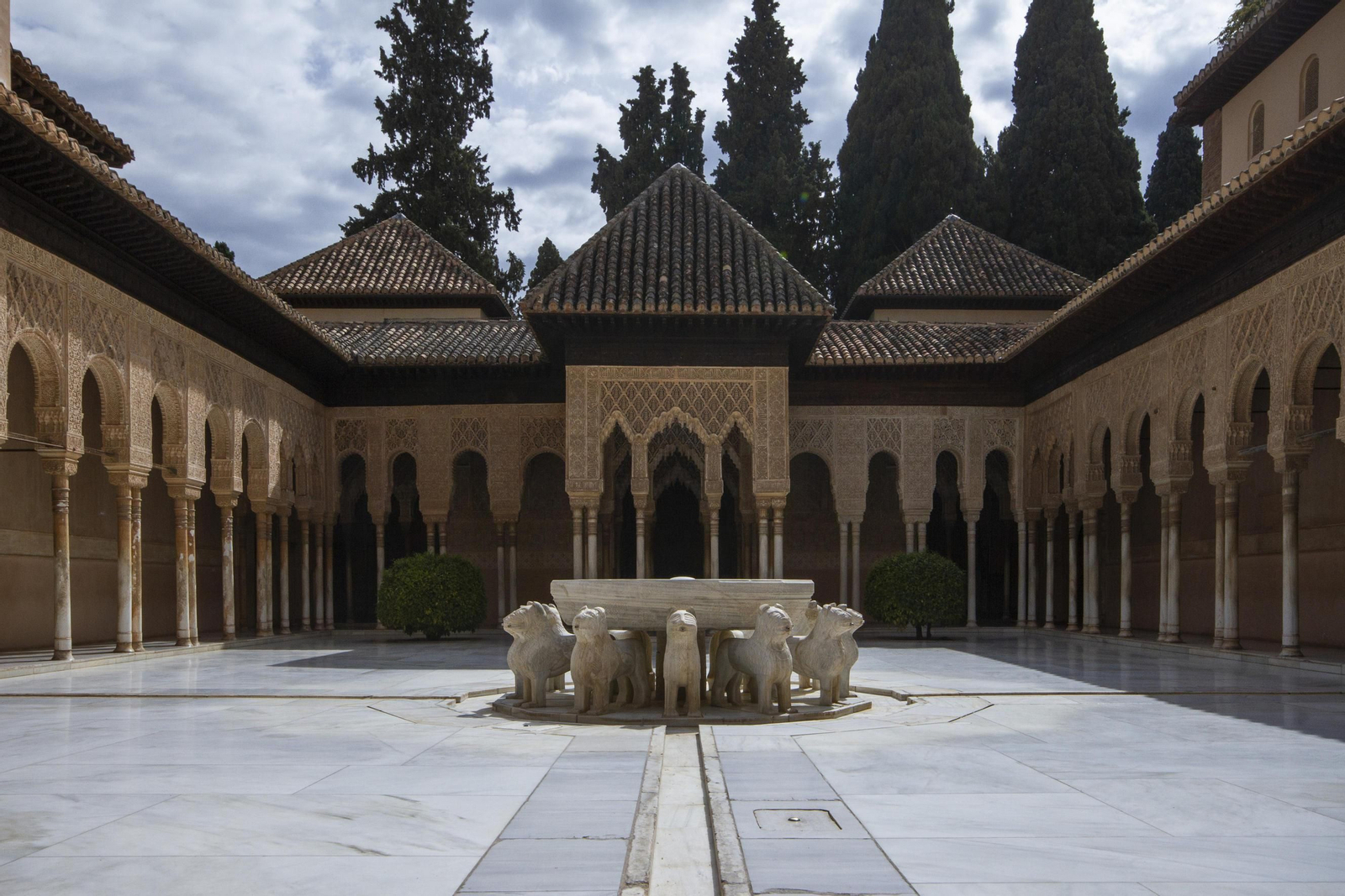 Las fotos de la Alhambra cerrada en el Día de los Monumentos