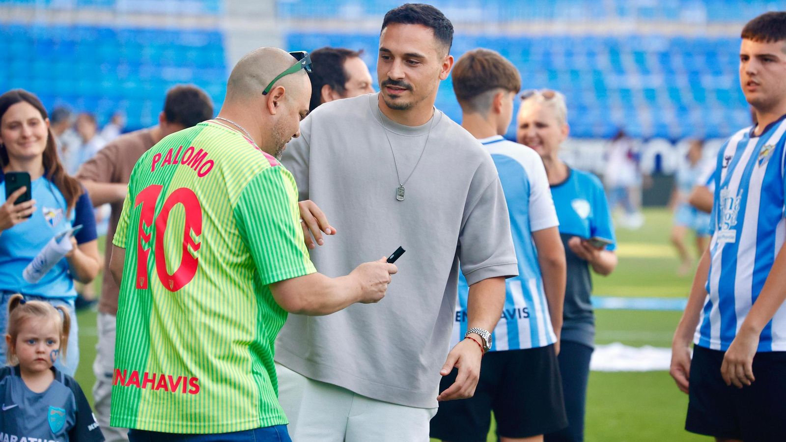 Las fotos del picnic en La Rosaleda para aficionados del Málaga