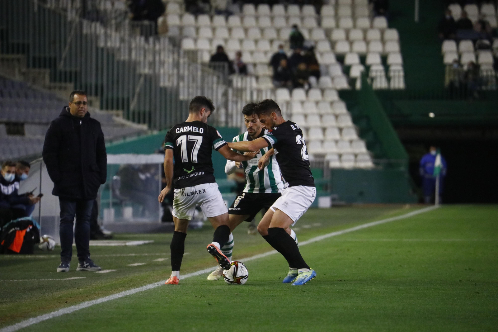 La goleada del Córdoba CF al Mérida, en imágenes