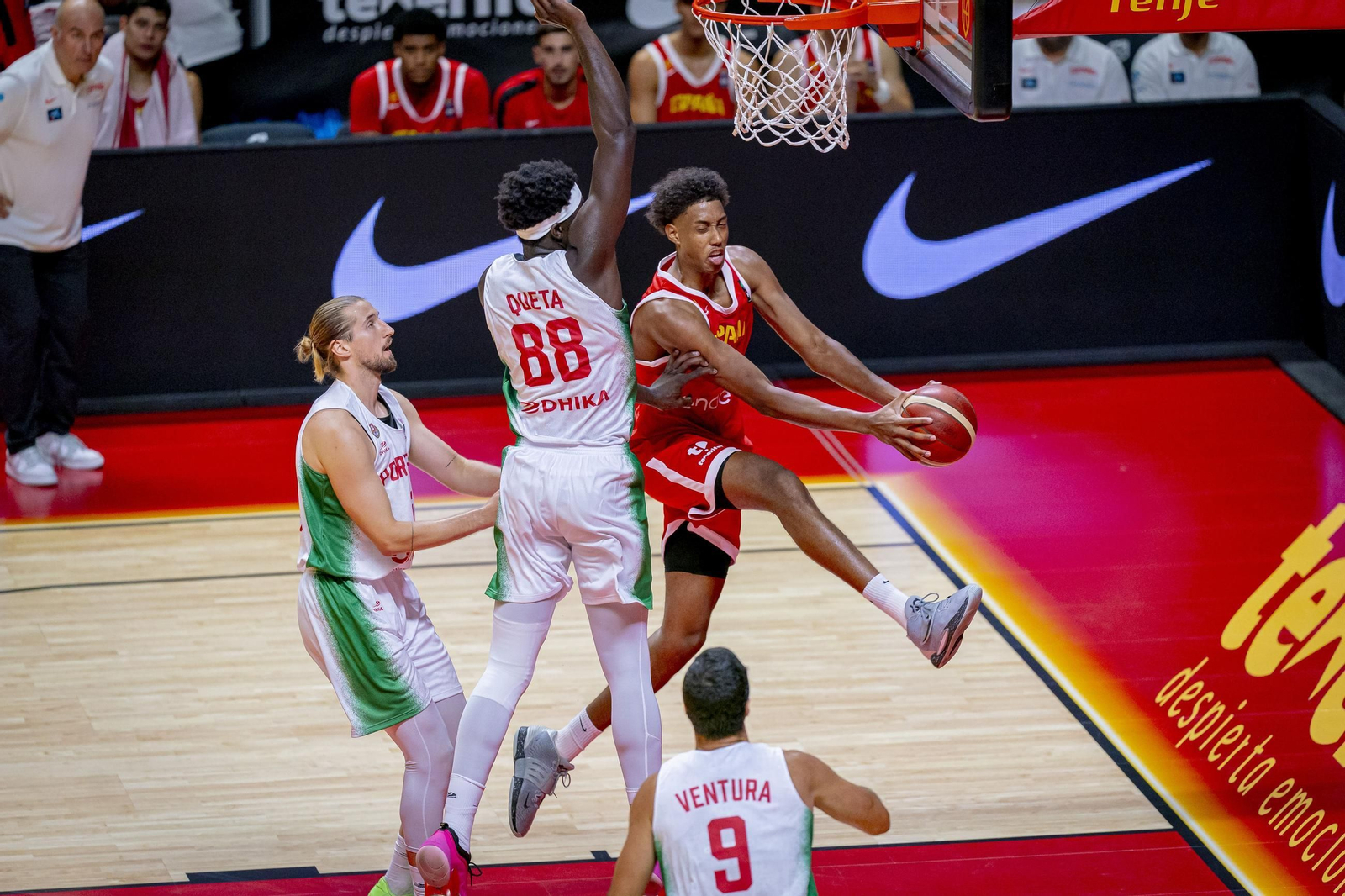 España B - Portugal en Málaga, en fotos