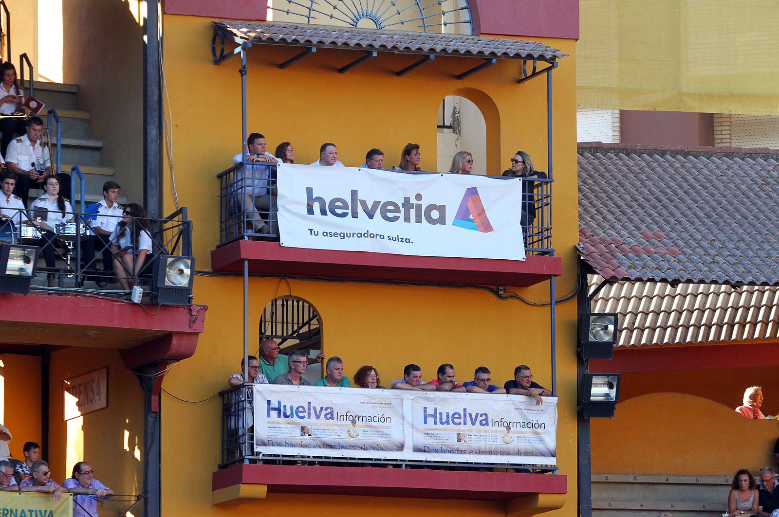 Imágenes de la Novillada de Rafael Serna, Emilio Silvera y Rodrigo Molina.