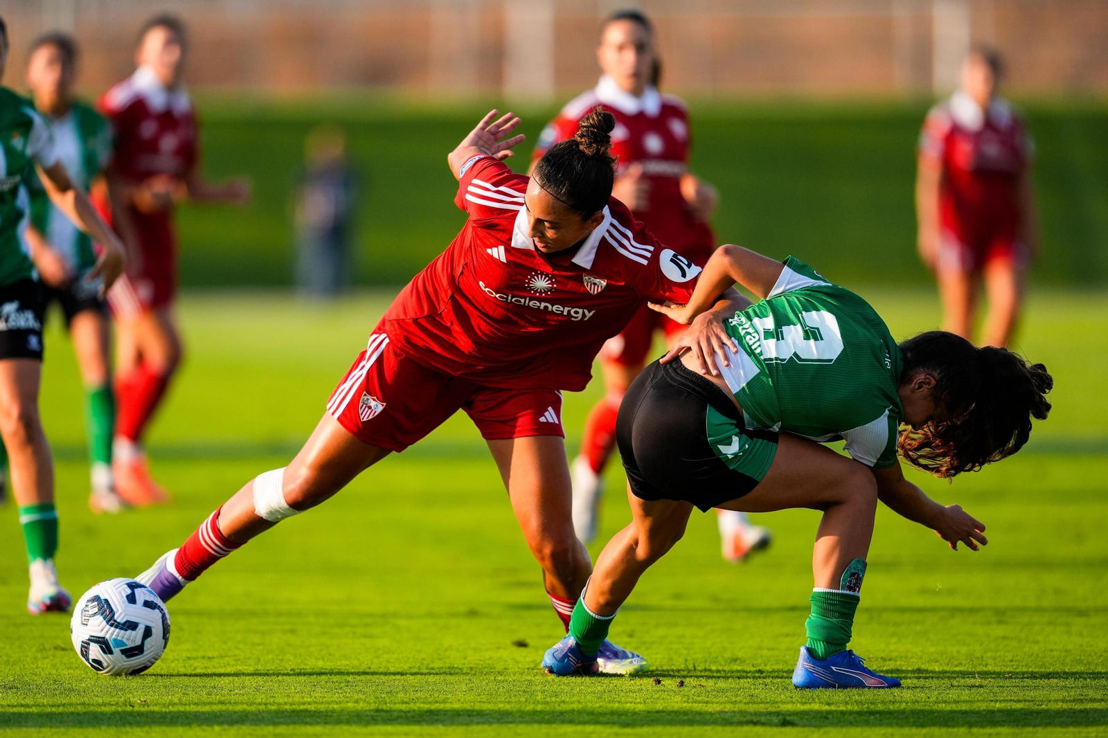 Las mejores fotos del Betis Féminas - Sevilla Femenino