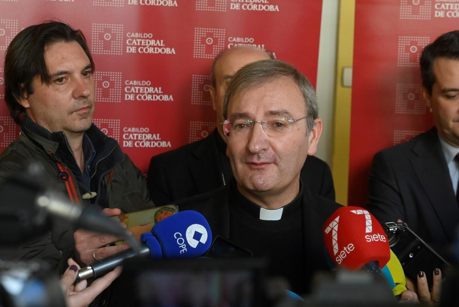 El reconocimiento a quienes lucharon contra el incendio de la Mezquita de Córdoba, en imágenes