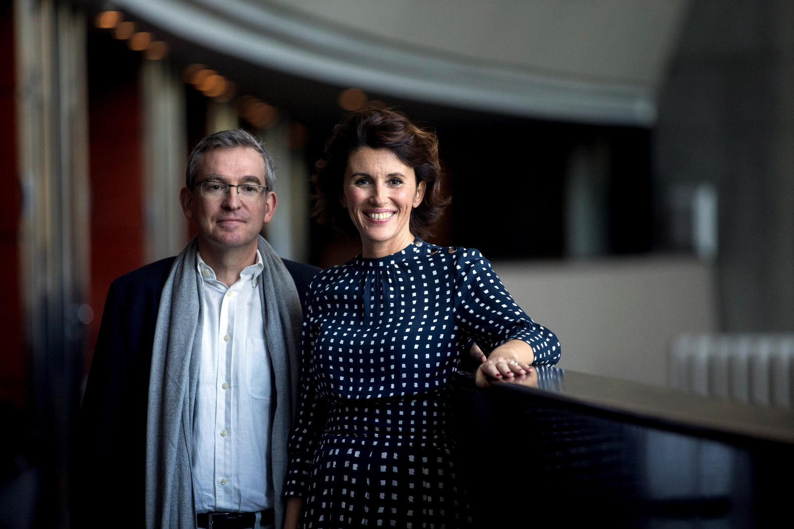 Los escritores Santiago Posteguillo y Ayanta Barilli, vencedor y finalista del Premio Planeta, respectivamente.