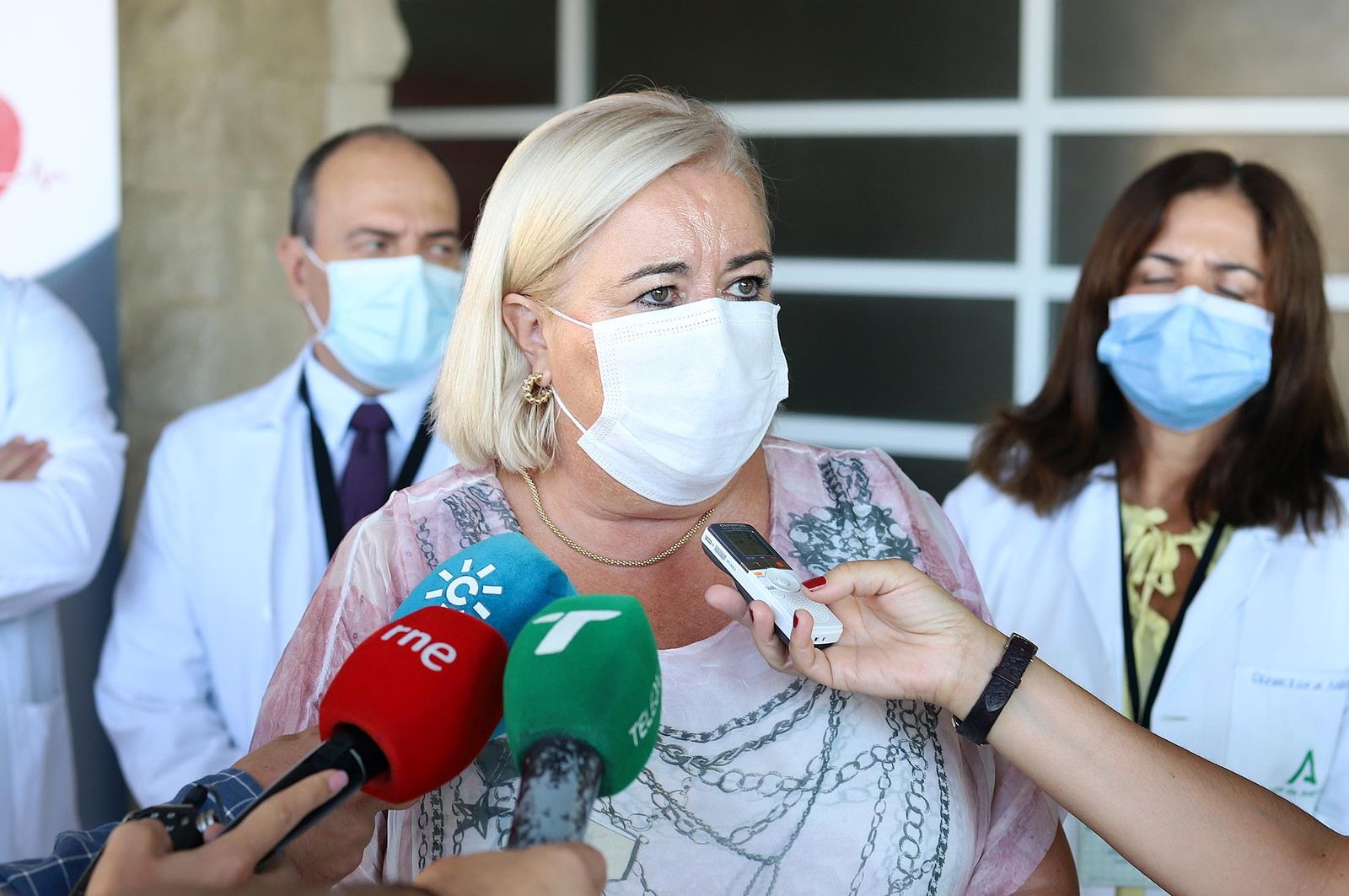 Imágenes de las actividades organizadas por el Hospital Juan Ramón Jiménez y la asociación Ancco con motivo del Día Mundial del Corazón