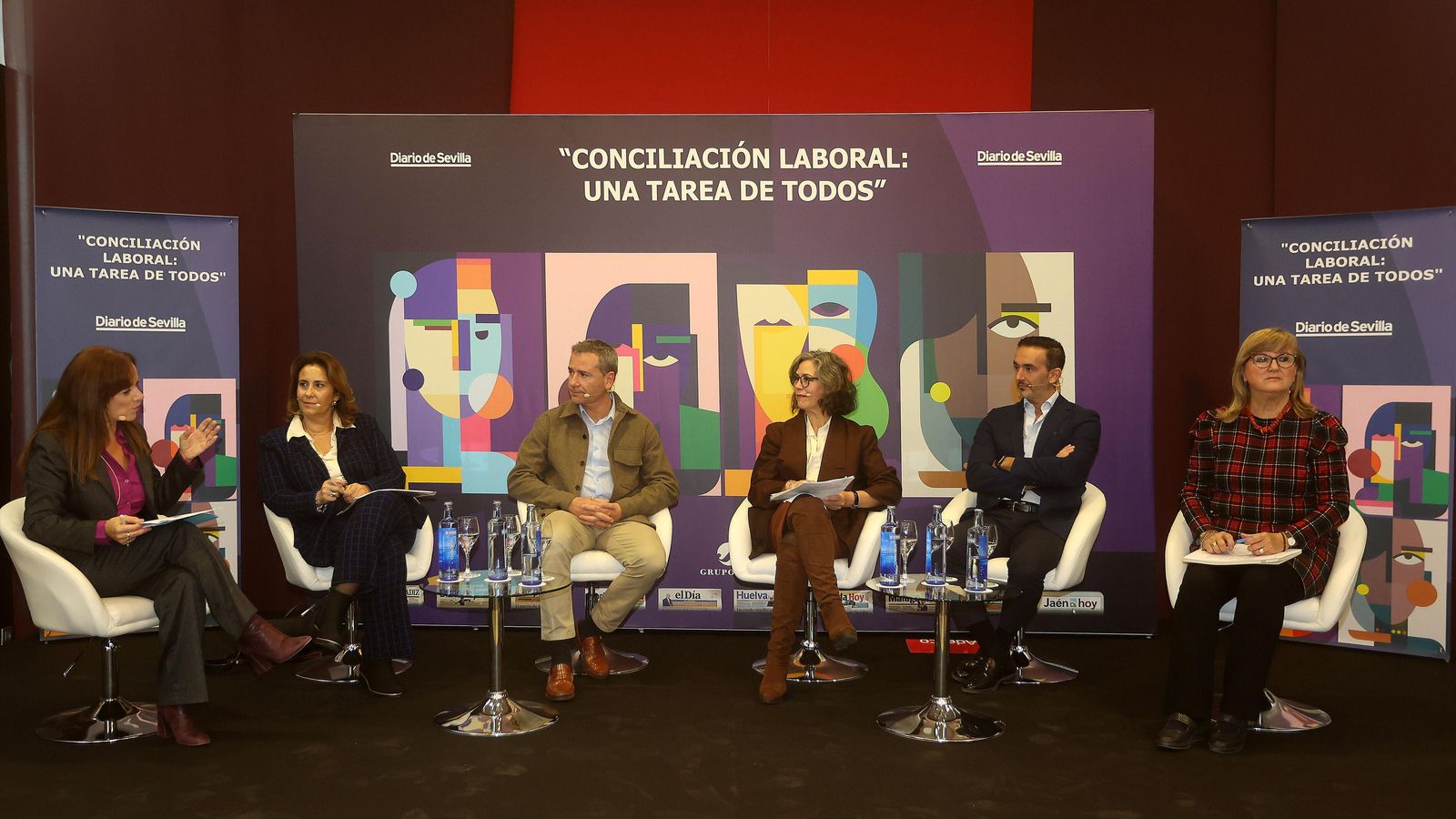 Un momento del coloquio, como segunda parte de esta jornada que se celebró en el Hotel NH Collection de Sevilla.