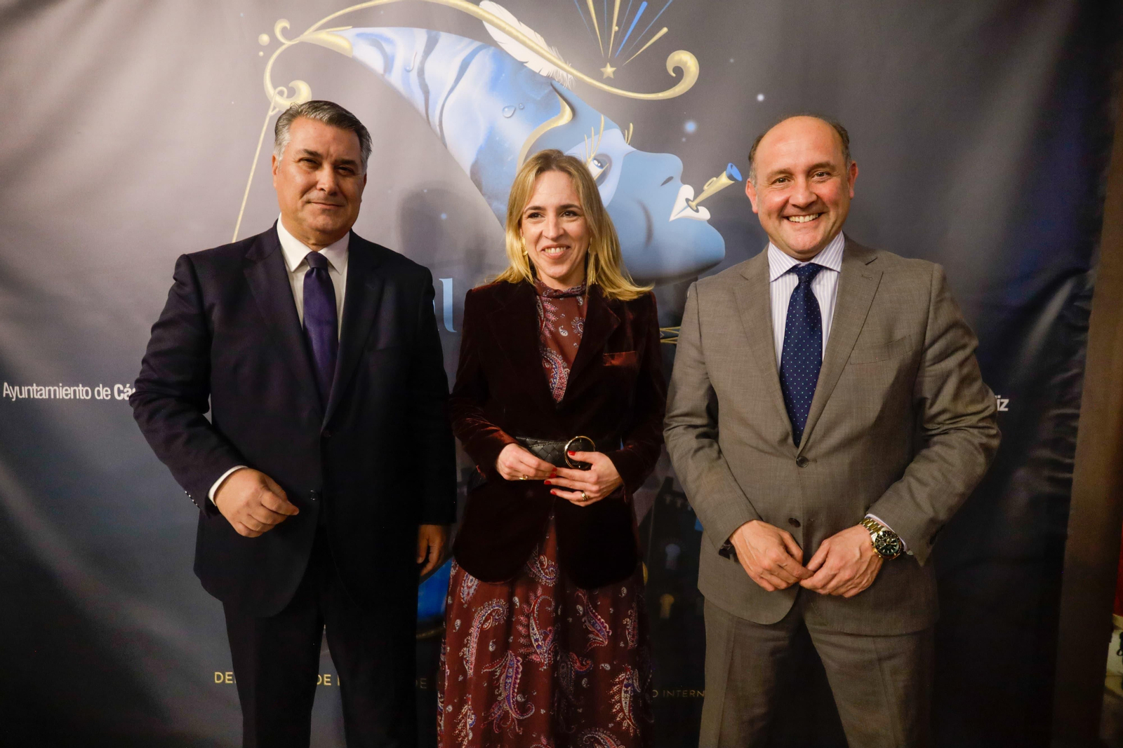 Búscate entre las mejores imágenes de la final del COAC 2024 del Carnaval de Cádiz