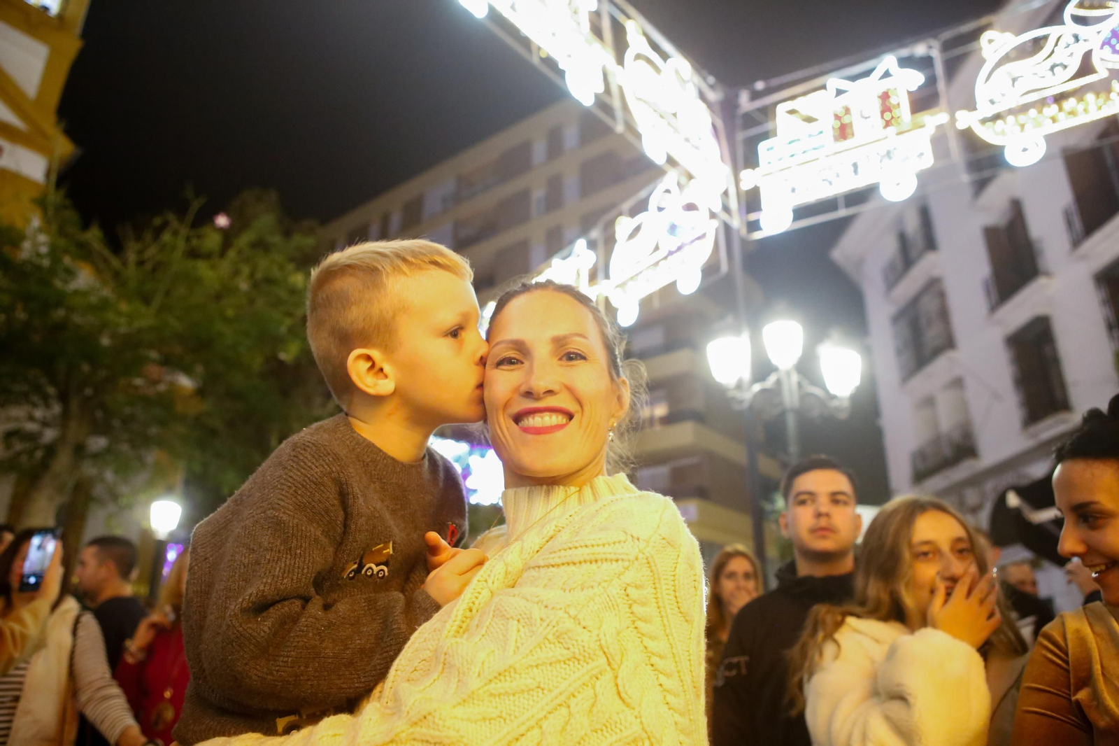 Las fotos del encendido del alumbrado navideño en La Línea Las fotos del encendido del alumbrado navideño en La Línea