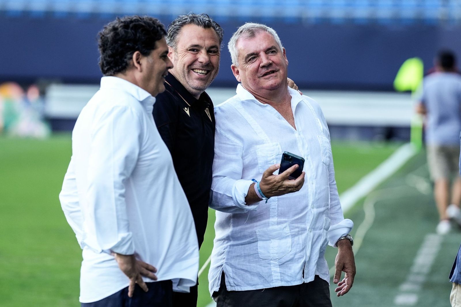 Sergio González con el presidente del Cádiz, Manuel Vizcaíno