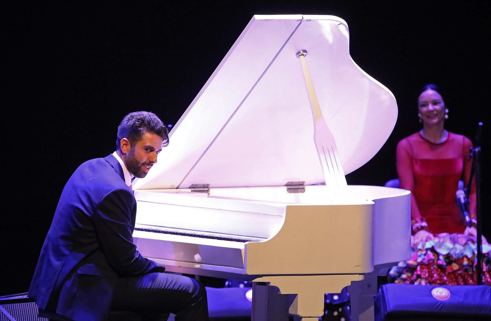 Concierto de Diego Valdivia en el teatro Florida.