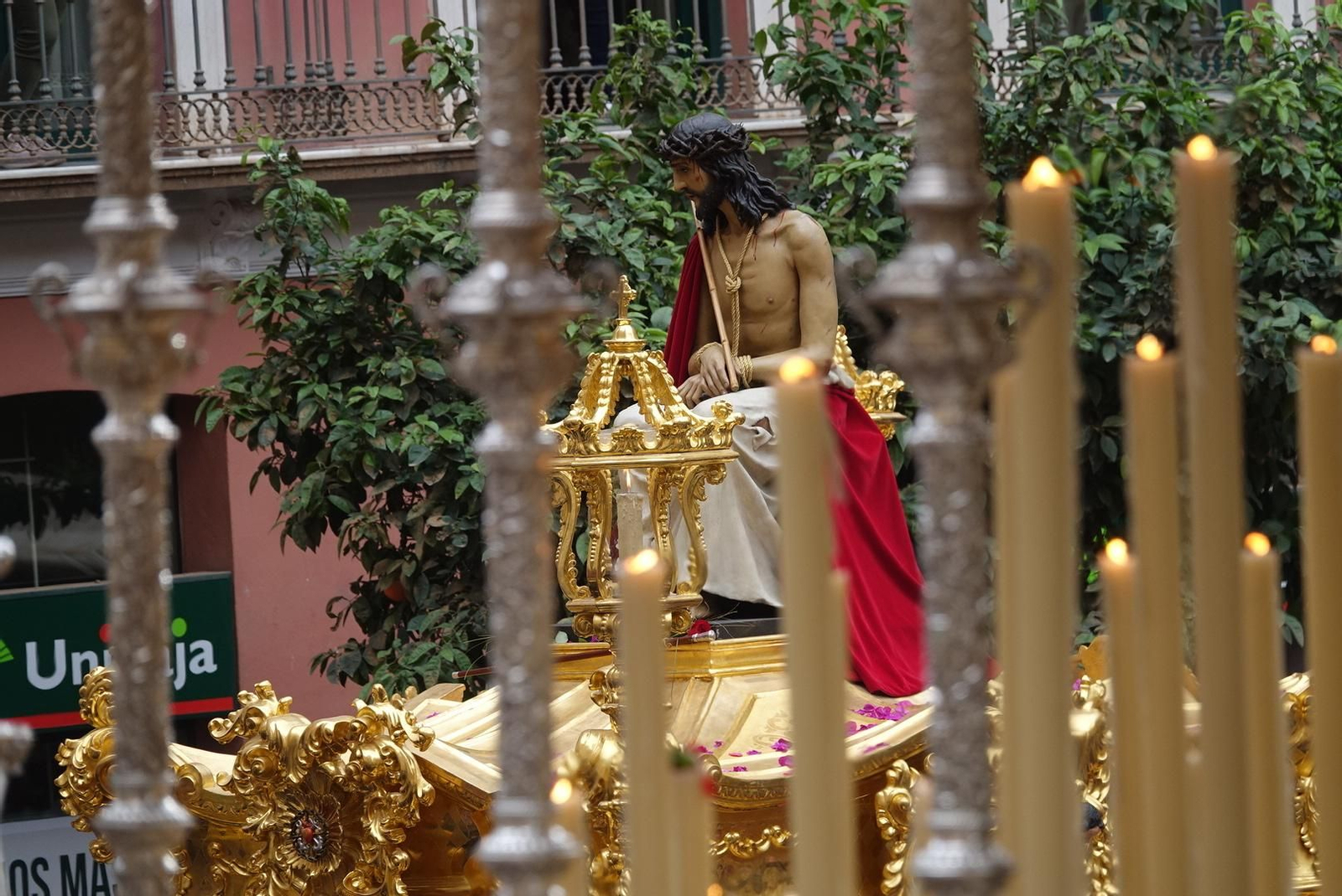 Las fotos de Estudiantes, en el Lunes Santo de Málaga