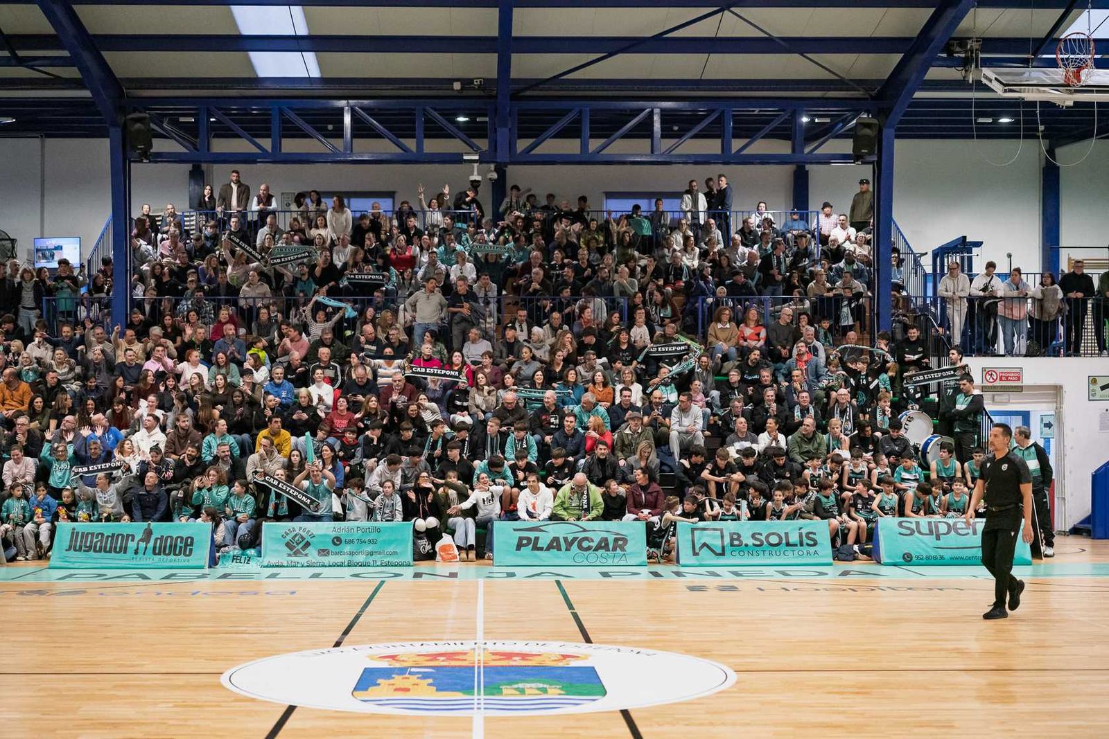 CAB Estepona-Baxi Ferrol: Partido redondo para hacer vibrar al Pineda