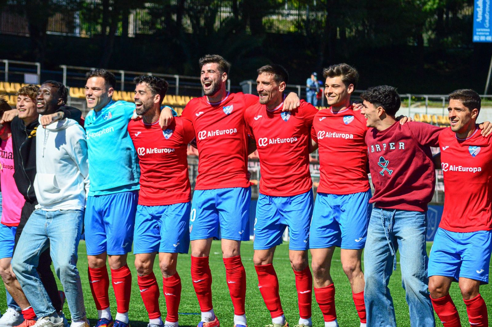 Resultados Segunda RFEF: El CD Estepona sueña con la permanencia