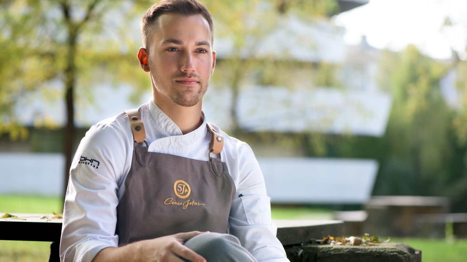 El ganador, Víctor Martín