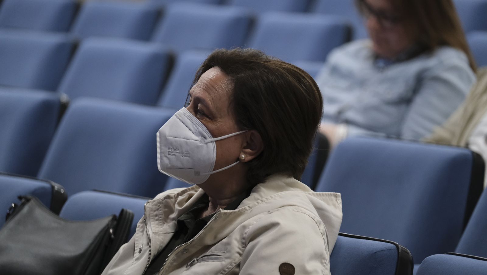 Imágenes del Diario de los Libros, con el escritor Álvaro Espina. Almería.