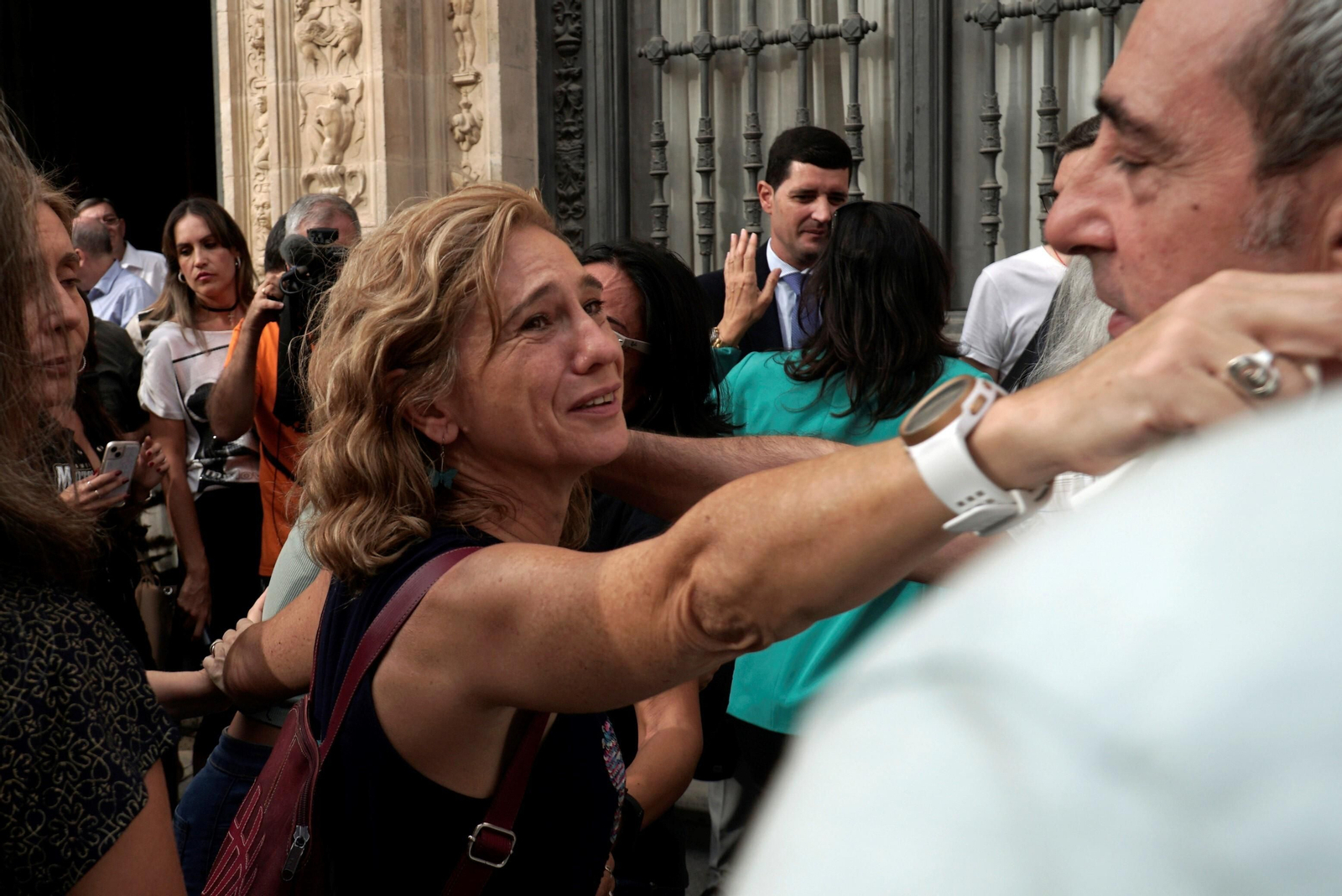 Minuto de silencio en Sevilla por la muerte de soldado sevillana Maya Villalobo