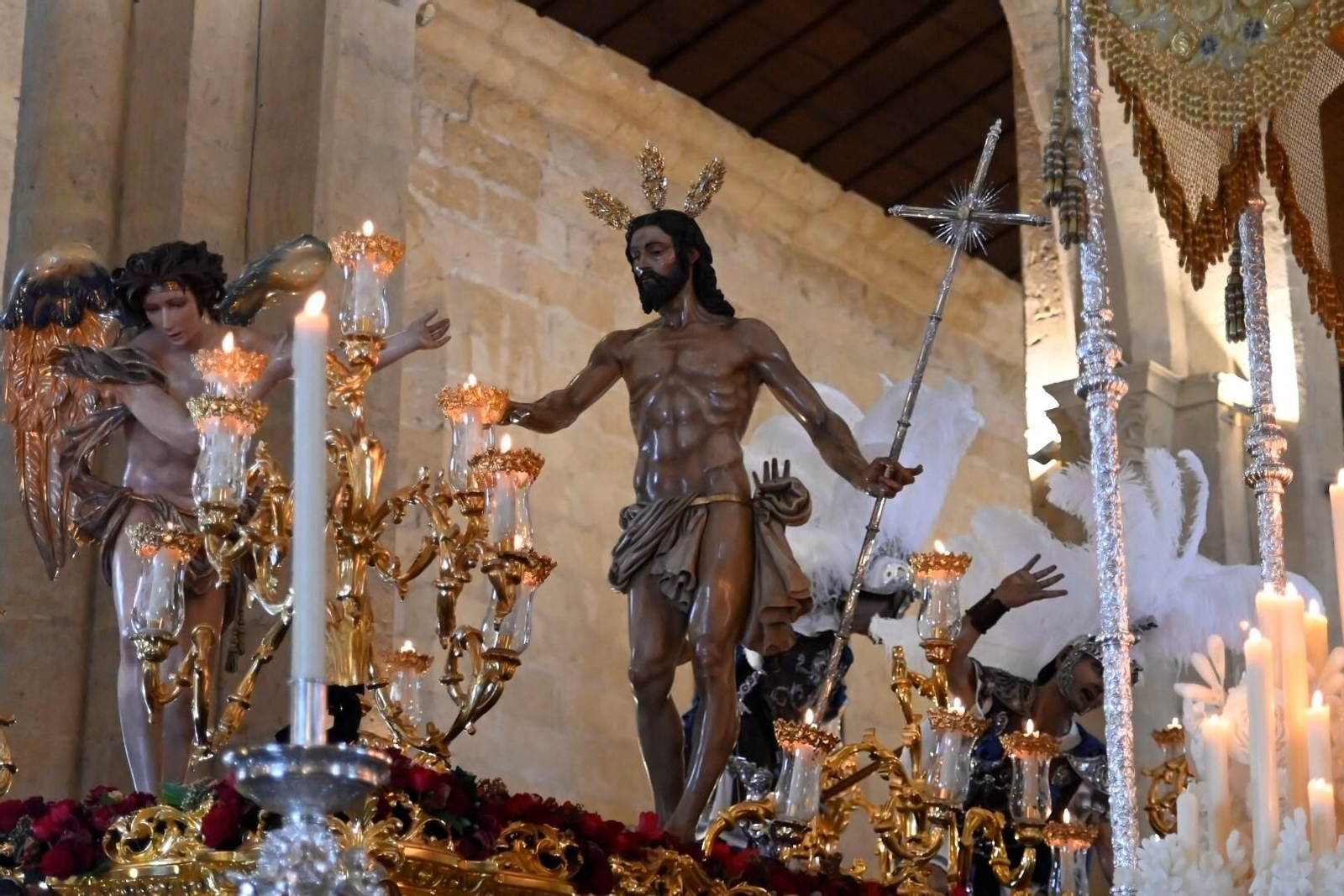 Las mejores imágenes de la hermandad del Resucitado de Córdoba