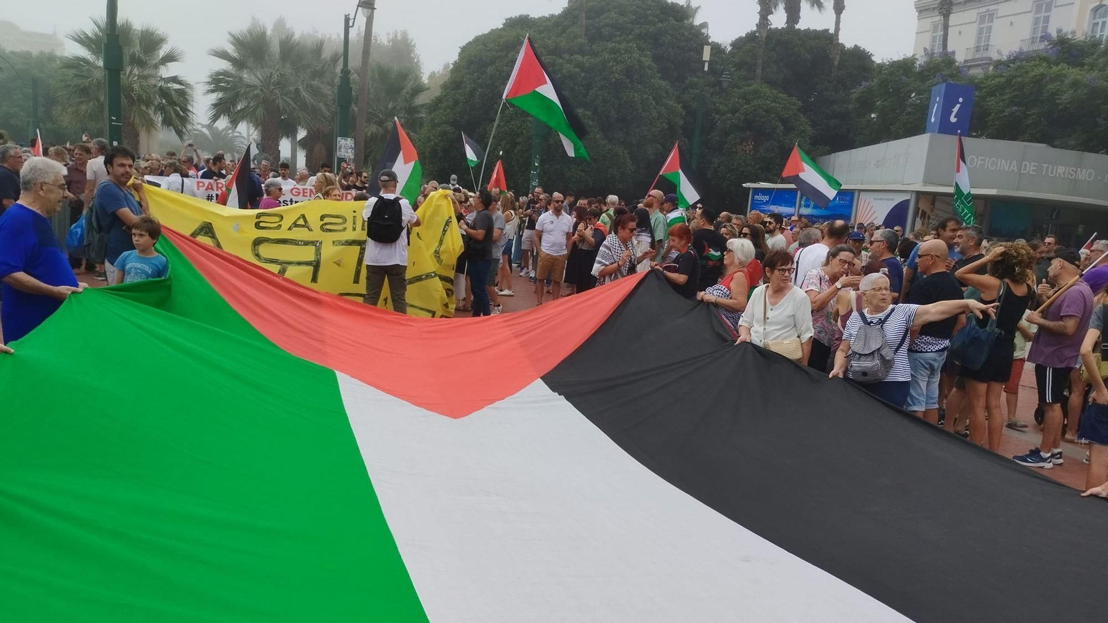 Bandera de Palestina en la manifestación convocada en Málaga