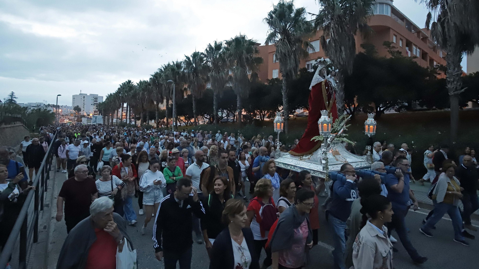 Fotos del retorno de la Virgen de la Luz a su santuario en Tarifa