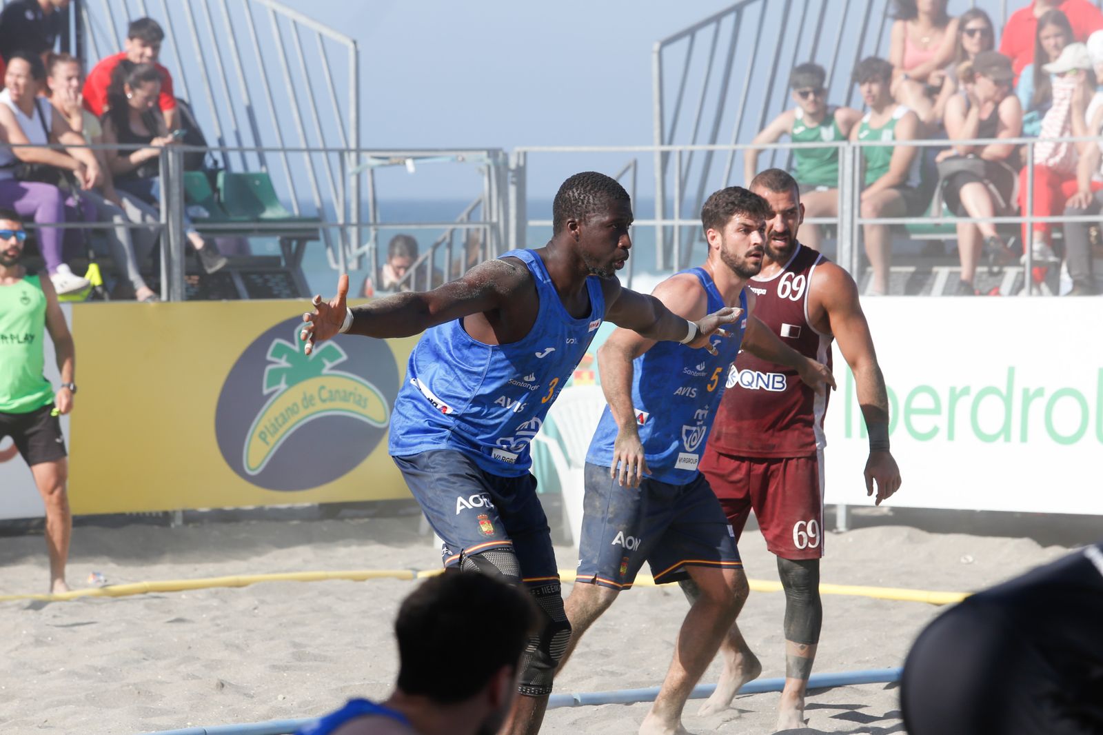 Las fotos del Torneo Internacional  de España de balonmano playa de La Línea