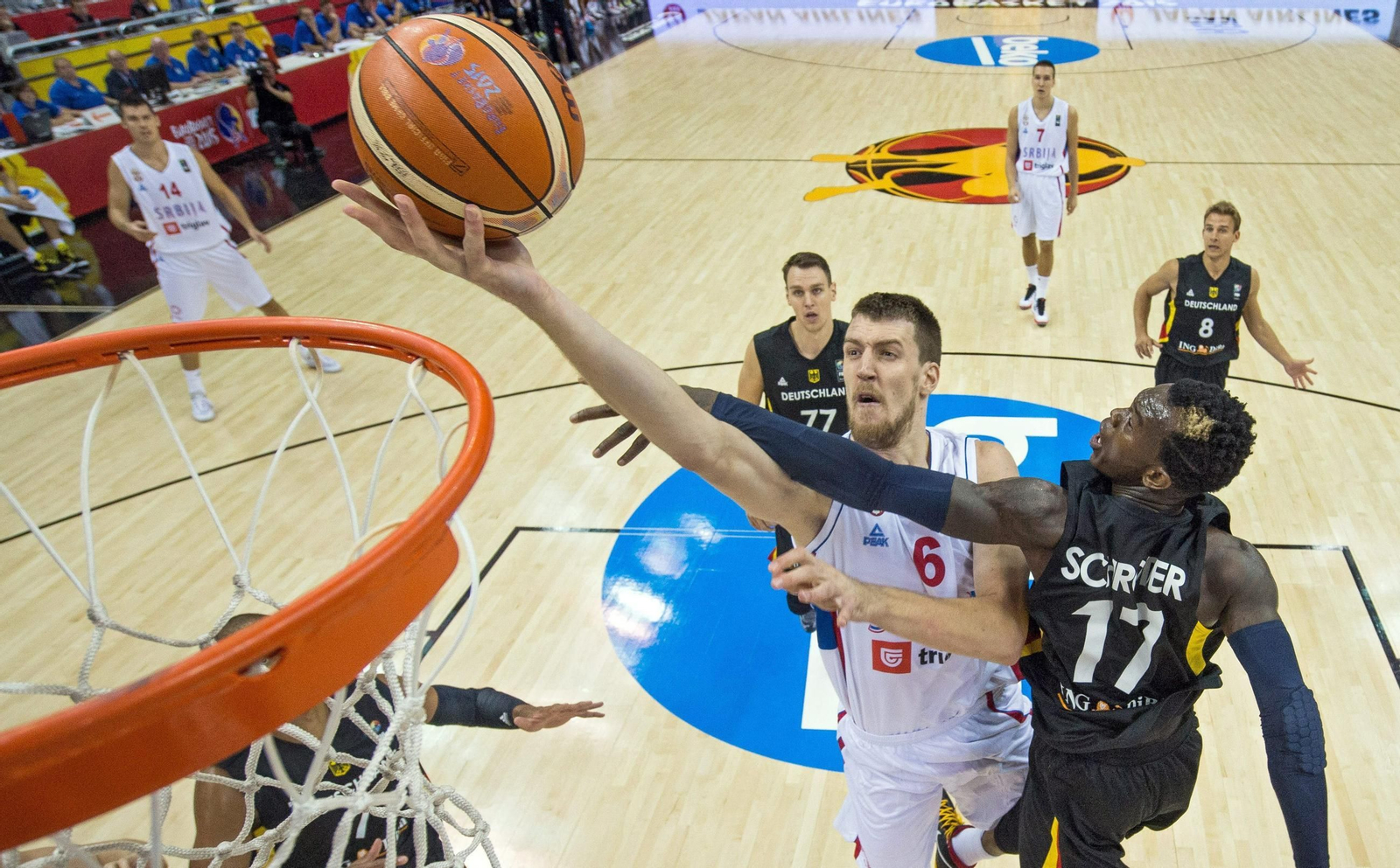 La carrera de Ognjen Kuzmic, en fotos
