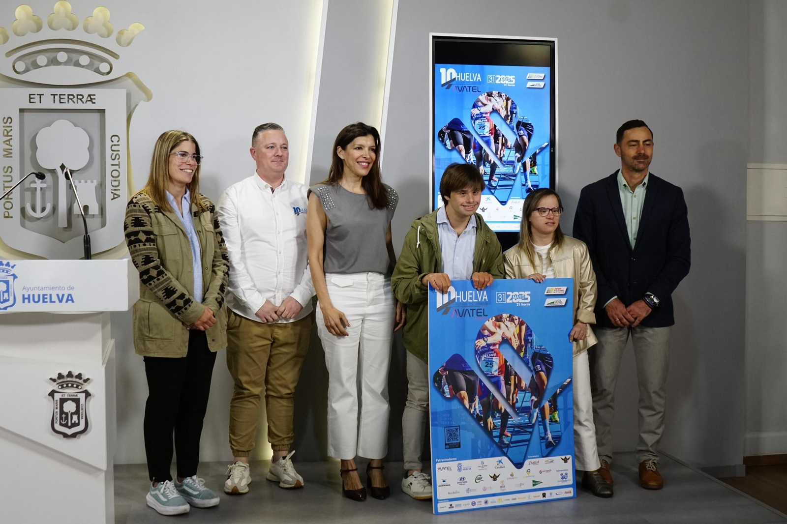 Presentación de la 10K Huelva Avatel Puerta del Descubrimiento en el Ayuntamiento.