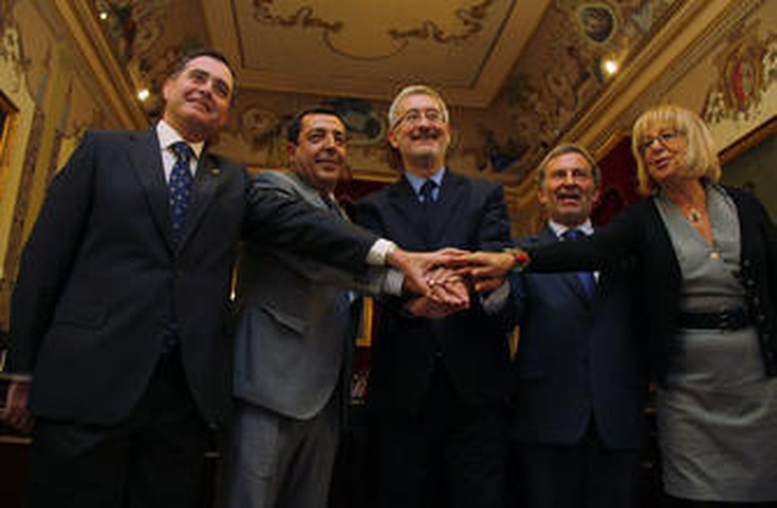 Fomento invertirá 400 millones en un centro de pruebas para el AVE en Antequera