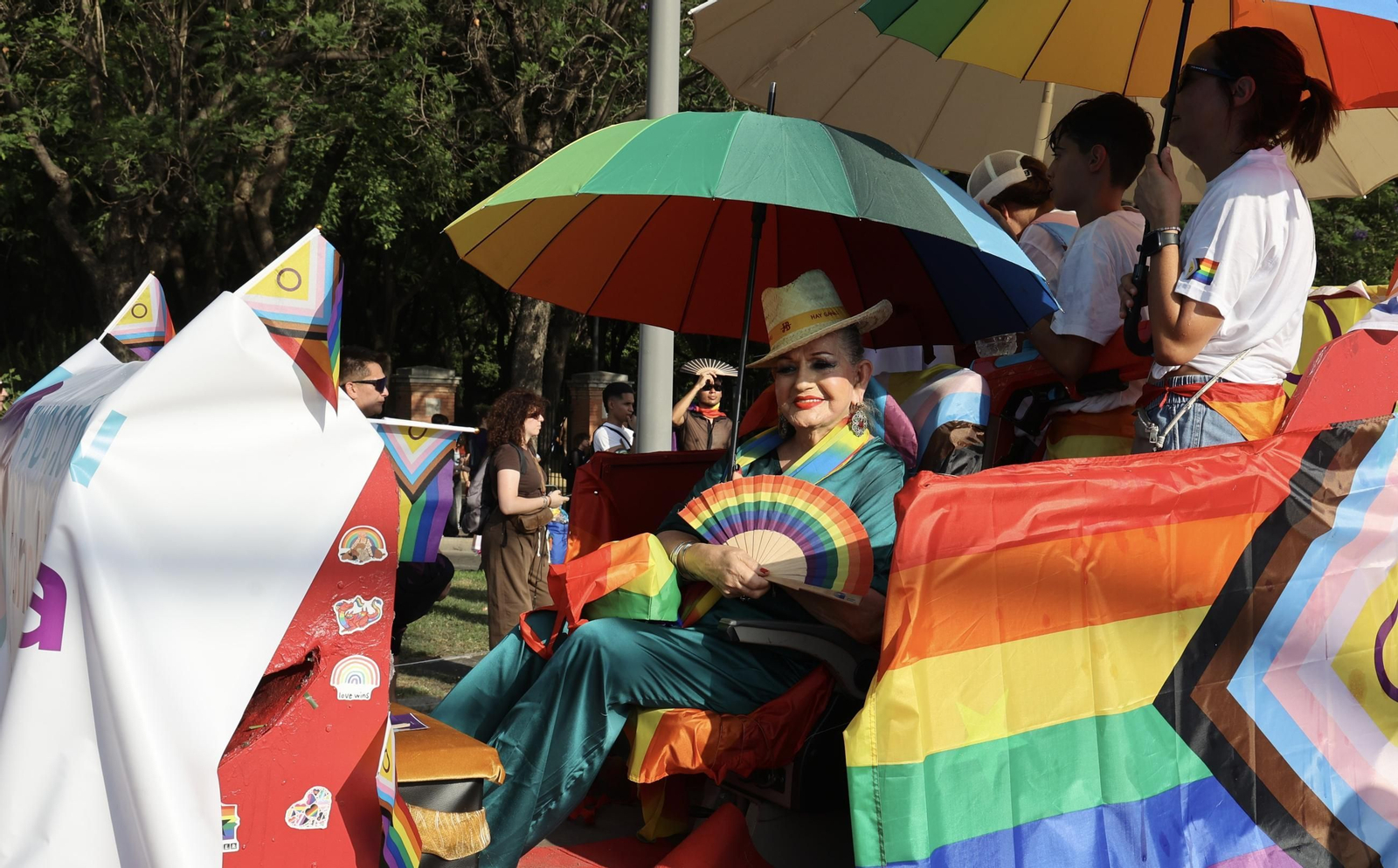 Las fotos de la cabalgata del Orgullo LGTBIQ+ en Sevilla