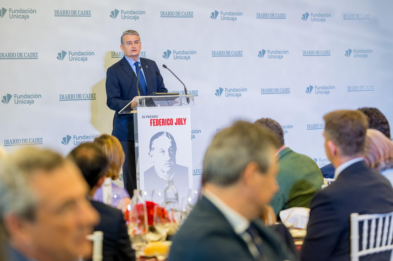 Las imágenes de la entrega del IX Premio Federico Joly a José Bohórquez Mora-Figueroa en Cádiz