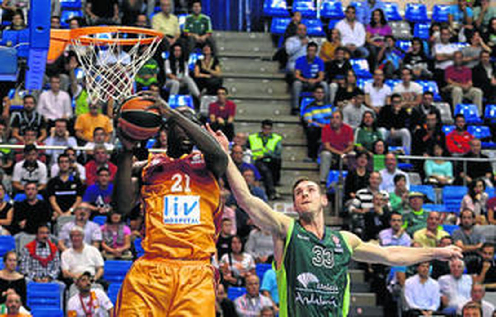 Nik Caner-Medley, uno de los fichajes estrellas, junto a Mensah-Bonsu.