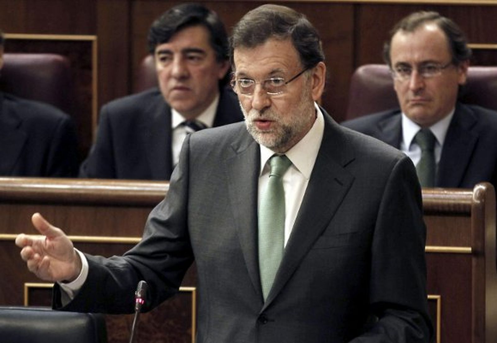 Rajoy, Rubalcaba y varios ministros eligen Andalucía para su Semana Santa