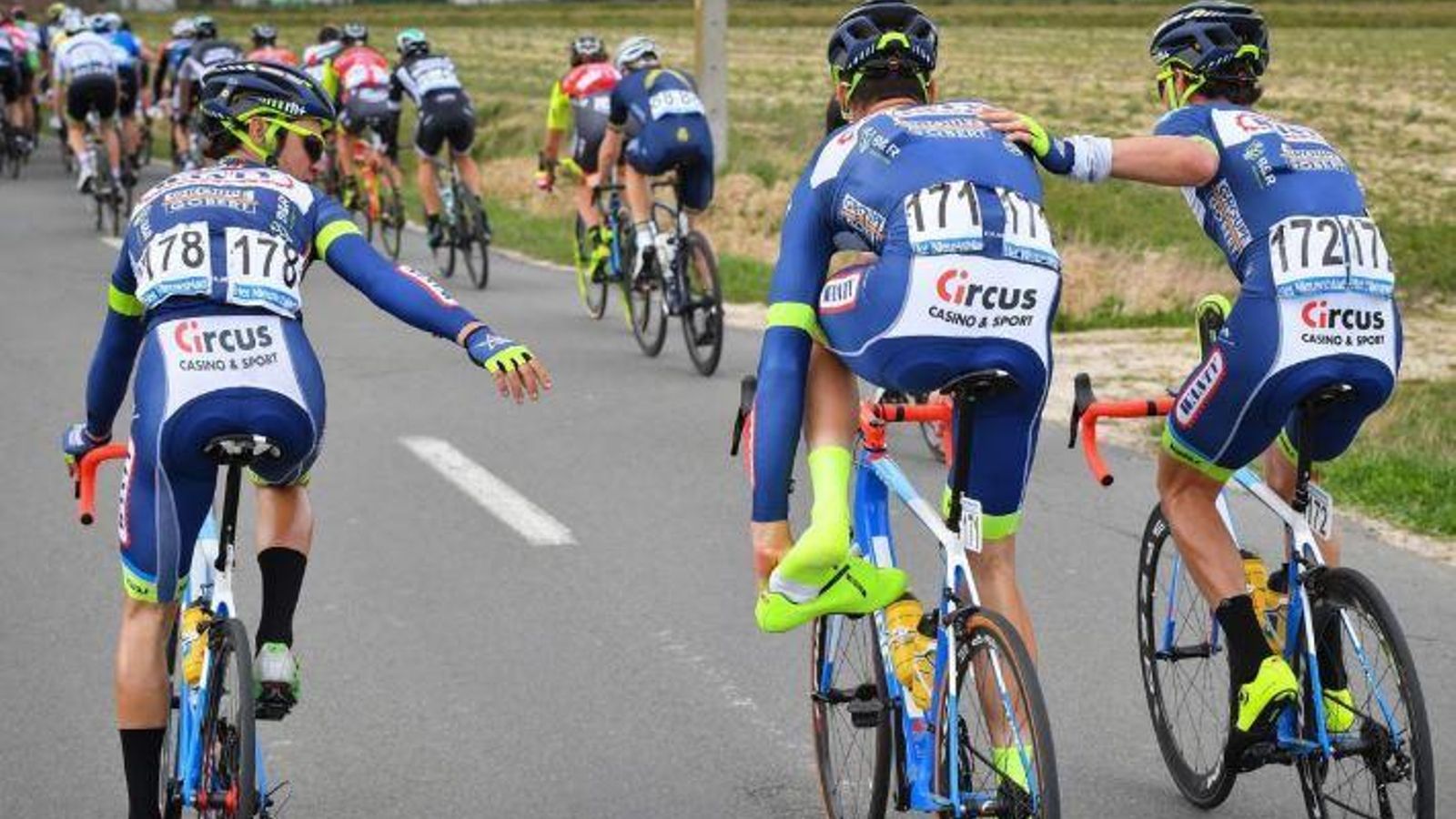 Wanty Groupe Gobert, en una carrera.