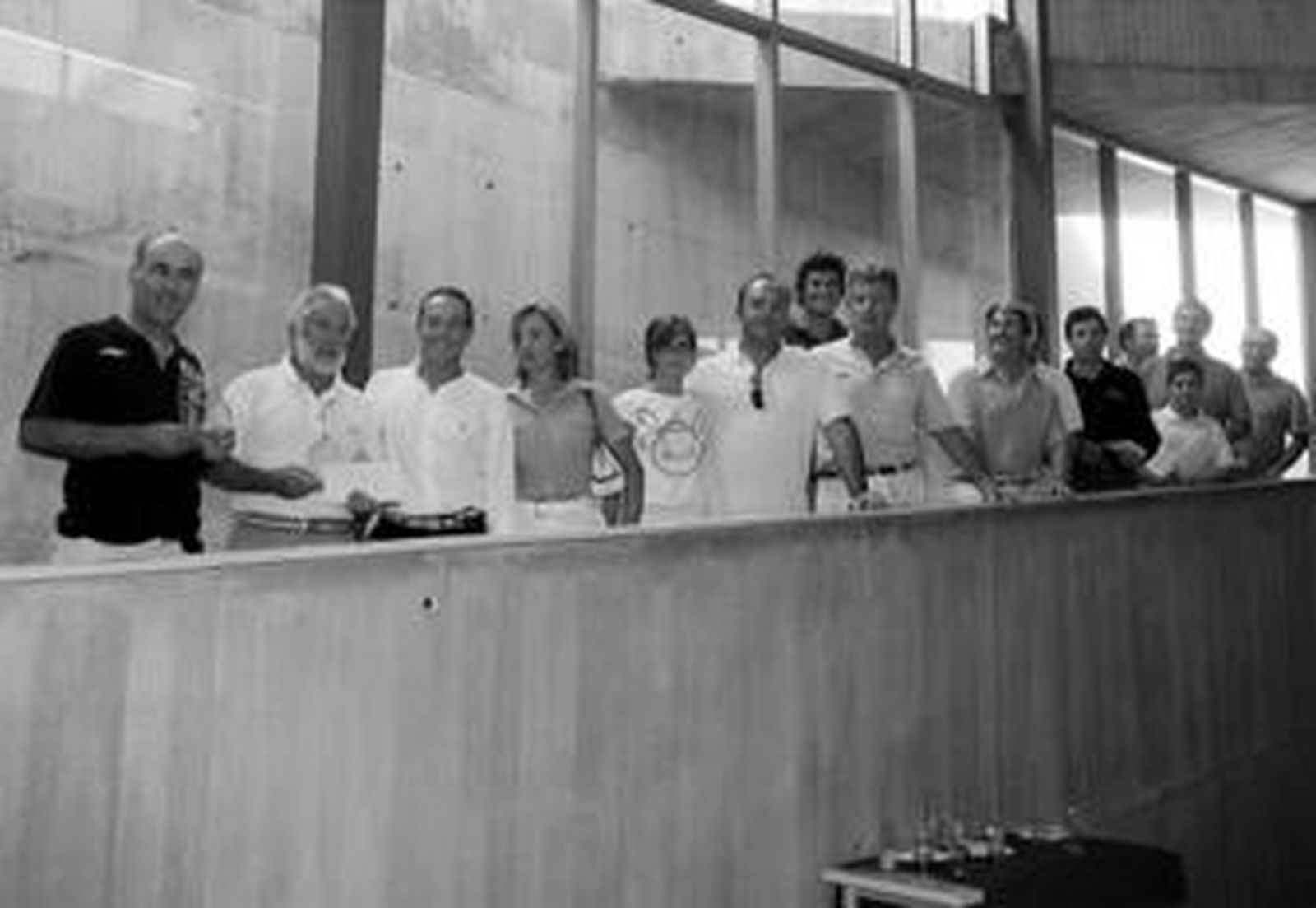 Todos los premiados en el torneo posaron en las instalaciones del Spa Club Jerez.