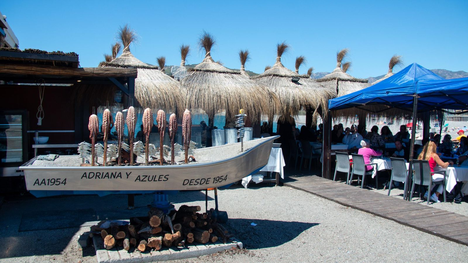 Ambiente de un establecimiento hostelero de Salobreña