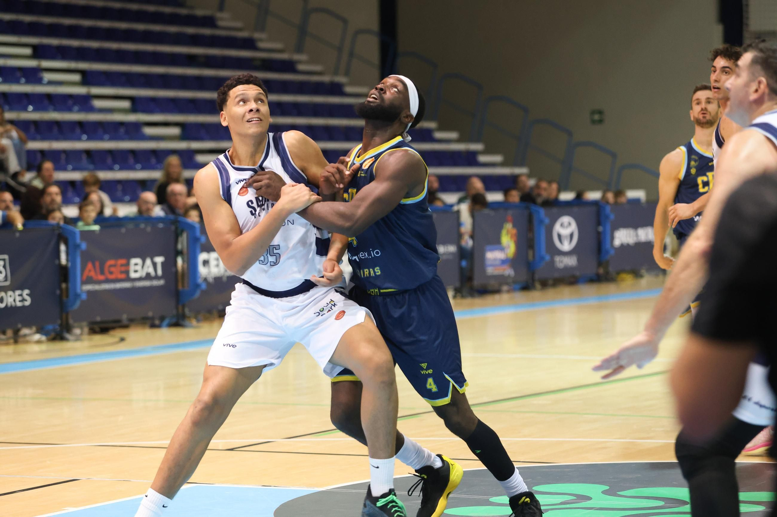 Las fotos del Club Baloncesto Algeciras - Salliver Fuengirola de la Tercera FEB