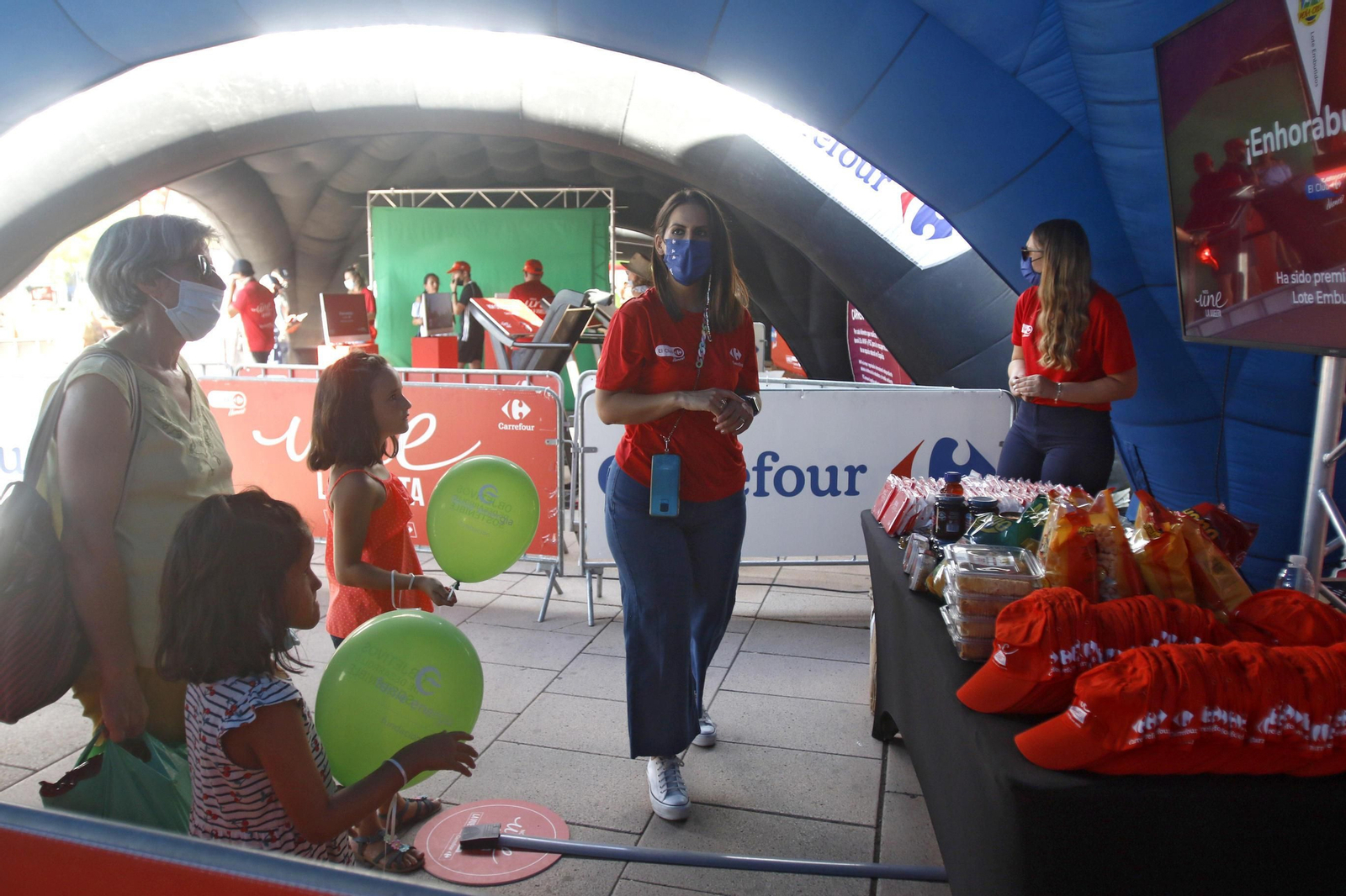 La otra cara de La Vuelta, en fotografías