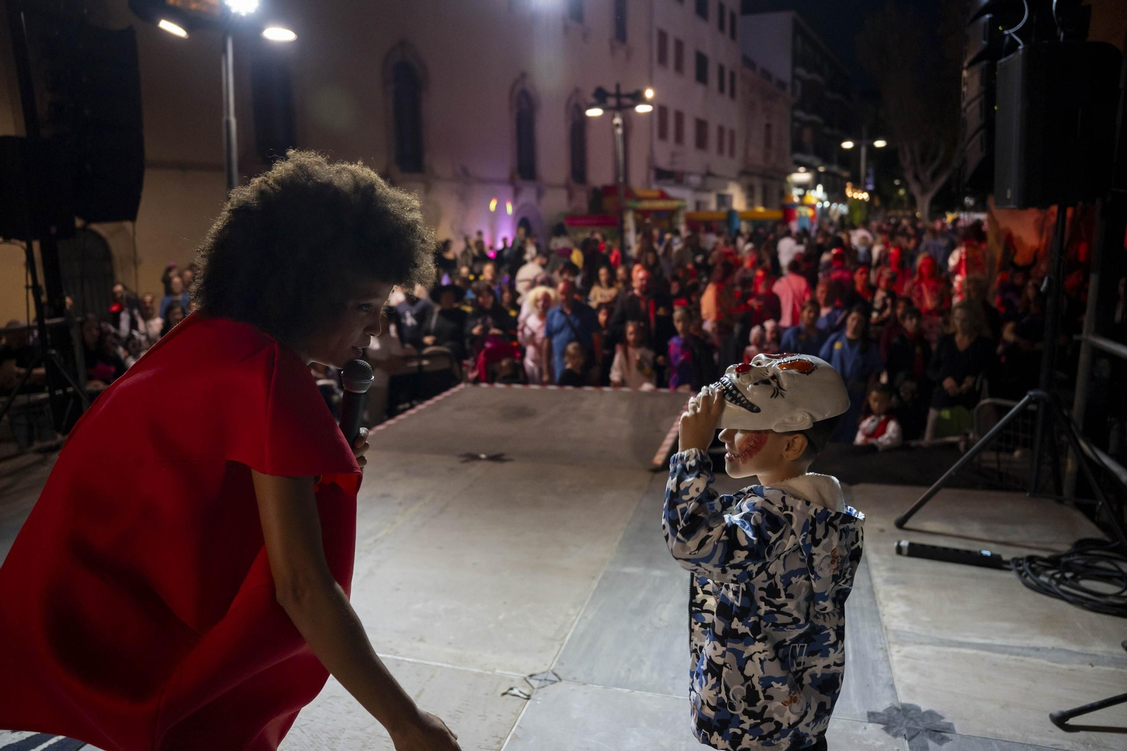 Las mejores imágenes de la noche en negro de Almería