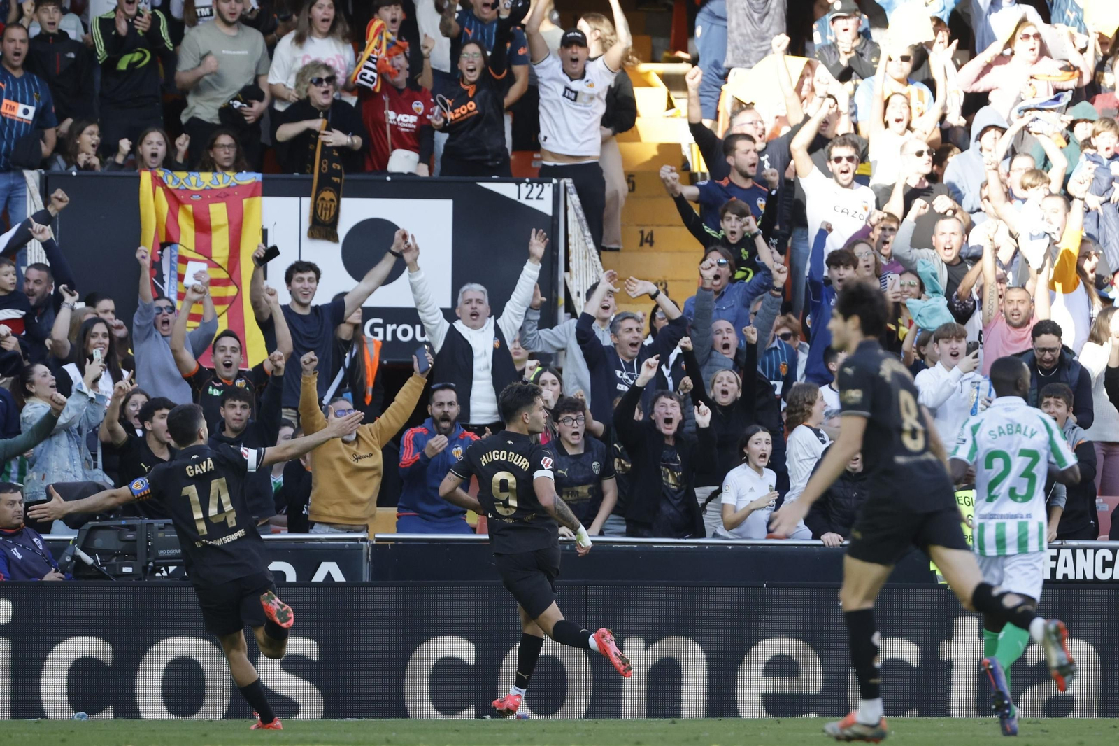 Las fotos del emotivo Valencia - Betis