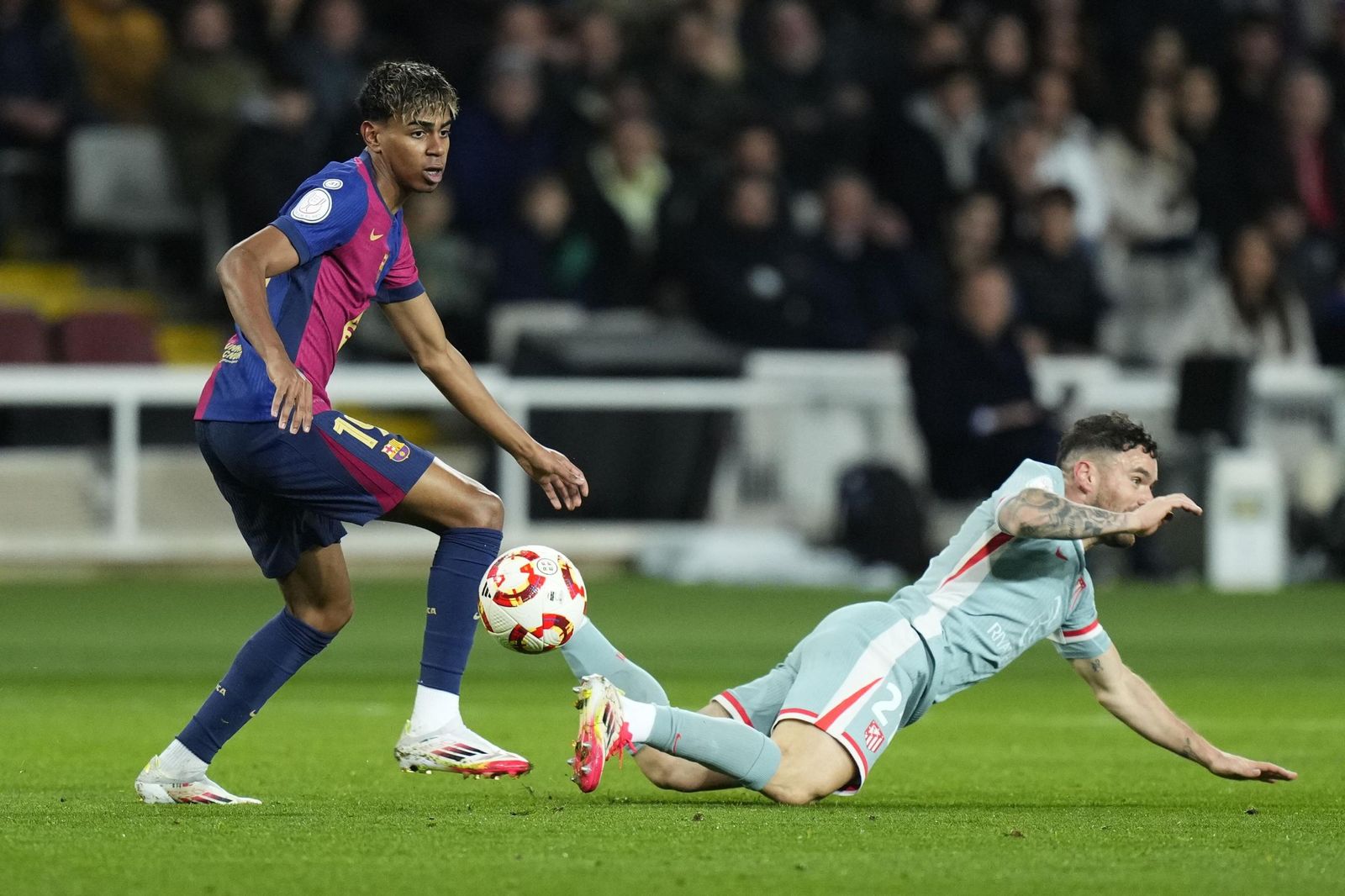 Las fotos del espectacular Barcelona - Atlético de Madrid