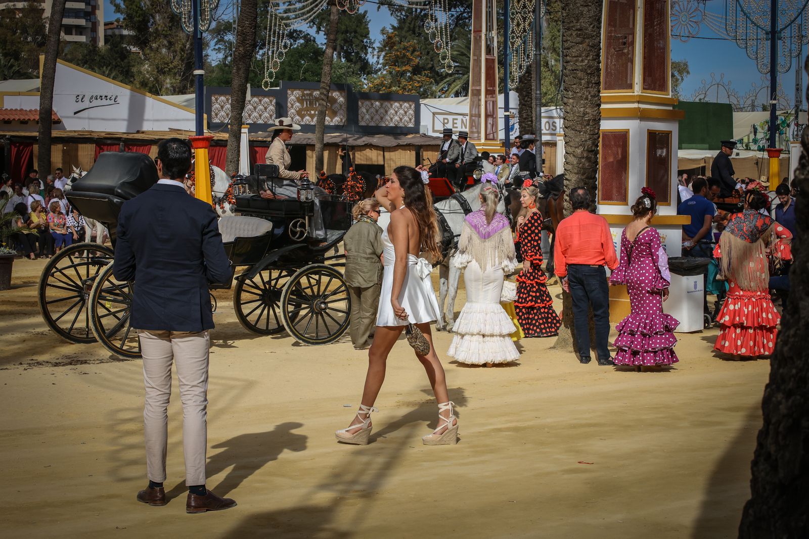 Búscate en las fotos  del jueves en la Feria de Jerez