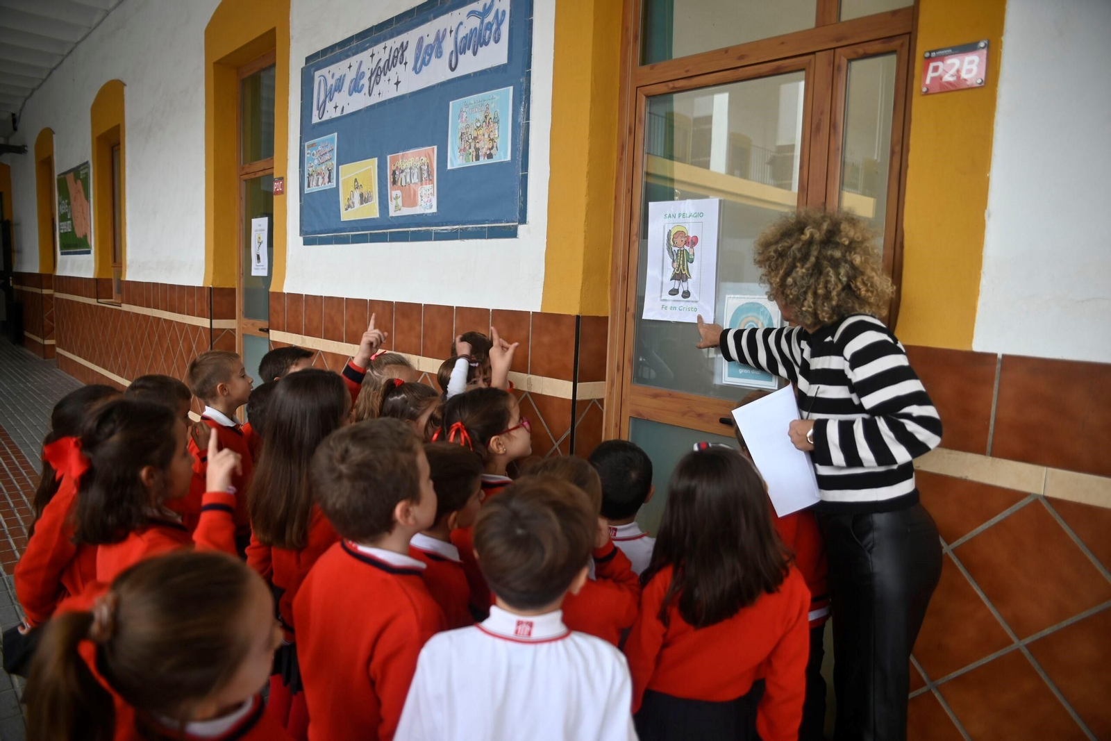 Las mejores imágenes de la celebración del Día de los Santos del colegio Salesianos