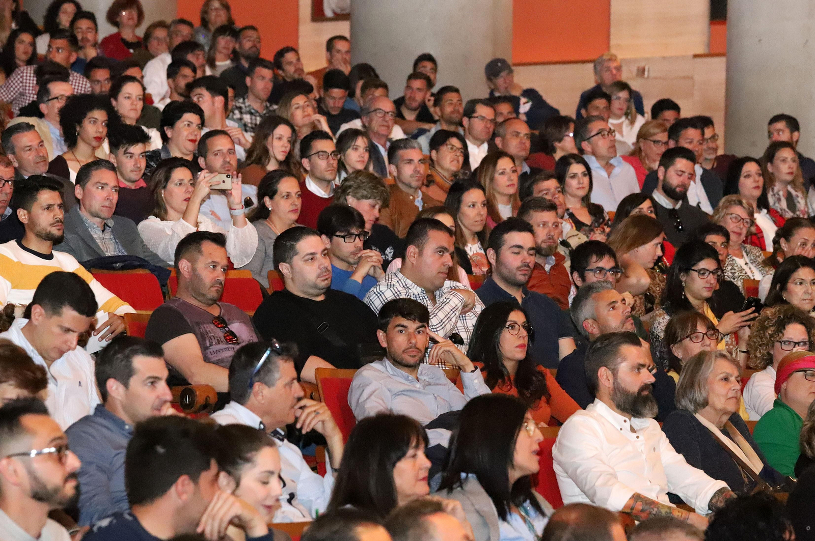 Imágenes de las intervenciones de Víctor Küppers, Pedro García Aguado y Javier Iriondo en "Mentes Expertas", organizado por CSIF en la Casa Colón