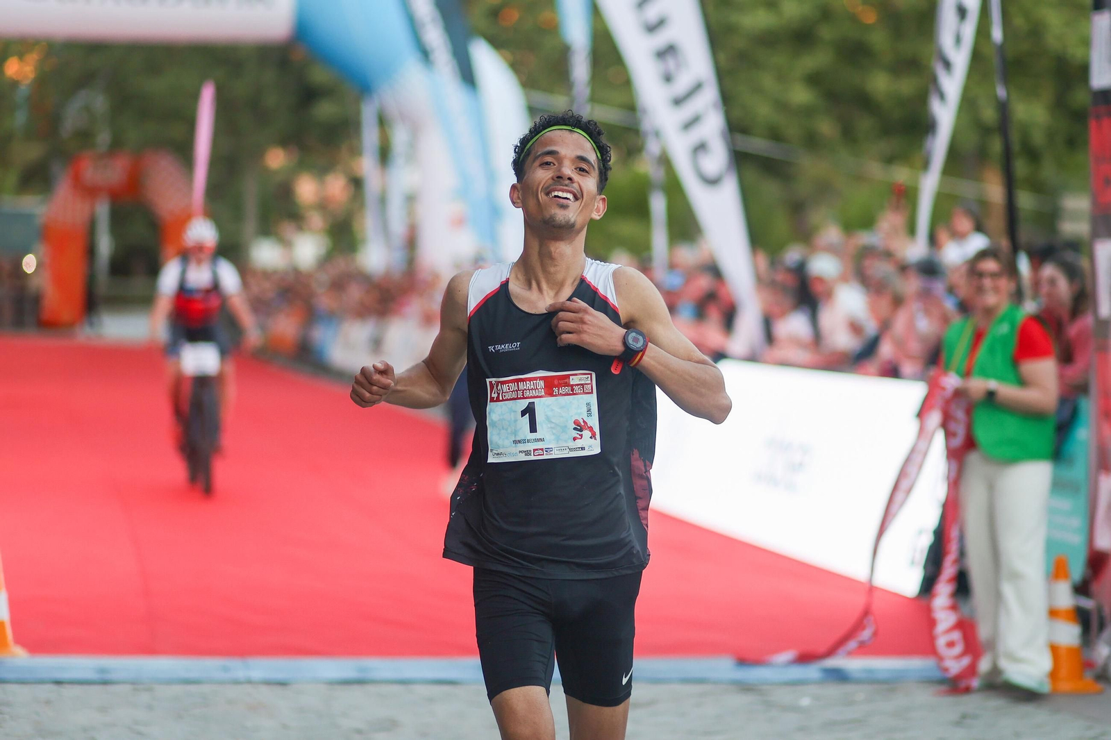 Las mejores imágenes de la Media Maratón Ciudad de Granada 2025