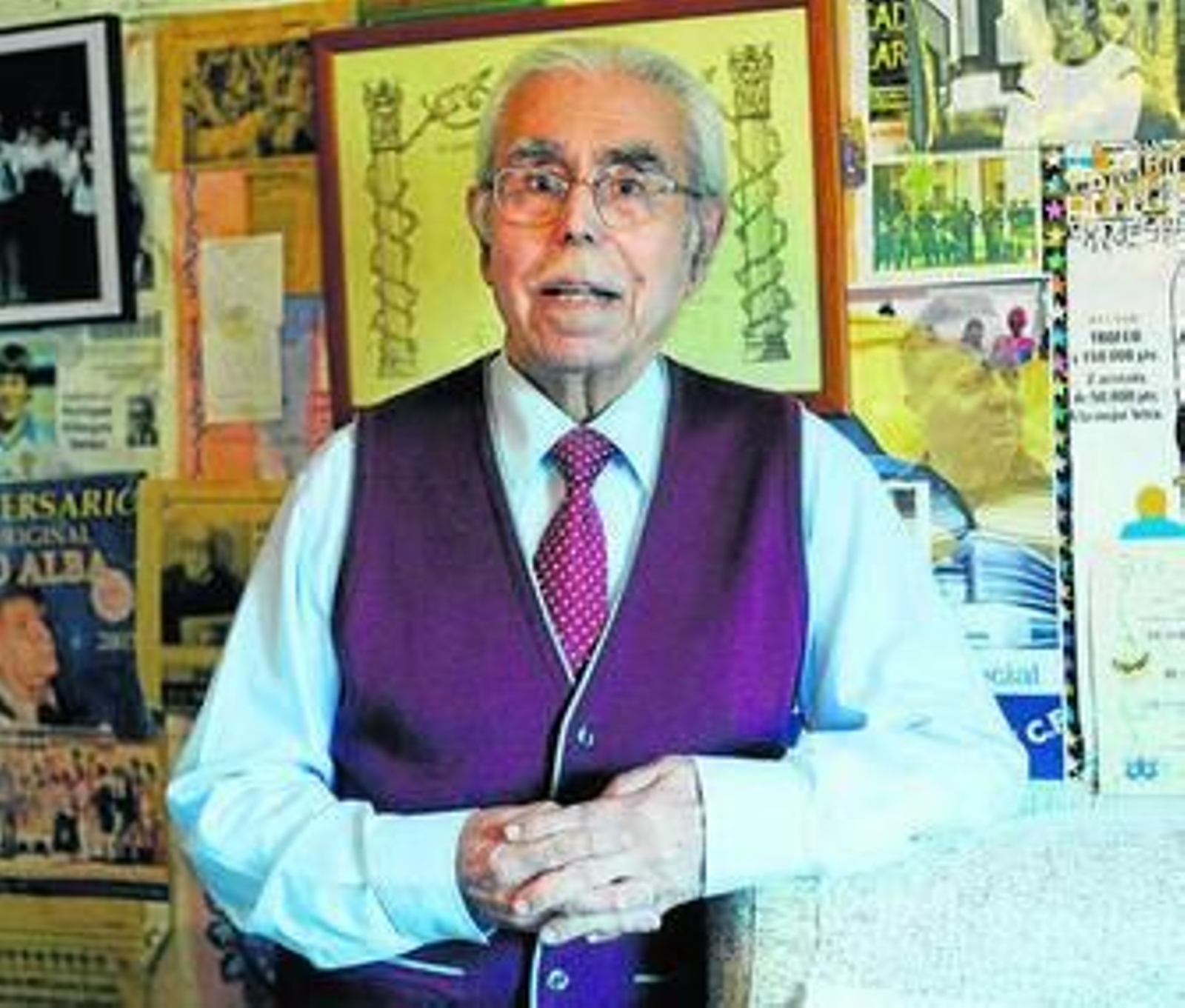 El autor carnavalesco Enrique Villegas Vélez.