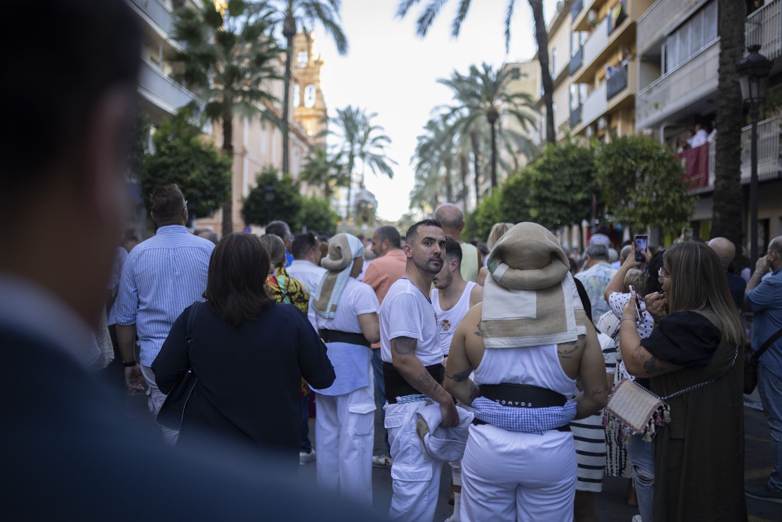 Imágenes de la salida de la Virgen de la Cinta desde la Catedral hacia el Santuario