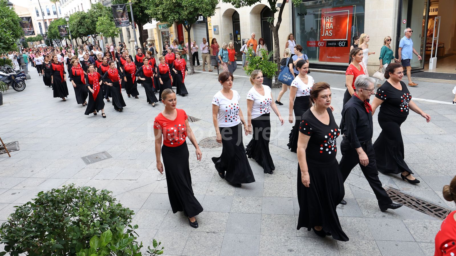 Flashmob de la academia de baile de Fani Muñoz en Jerez