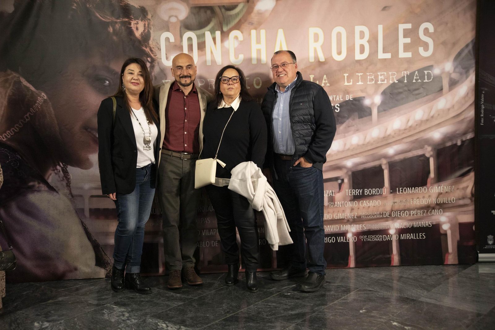 El estreno en Almería del largometraje documental "Concha Robles", en imágenes