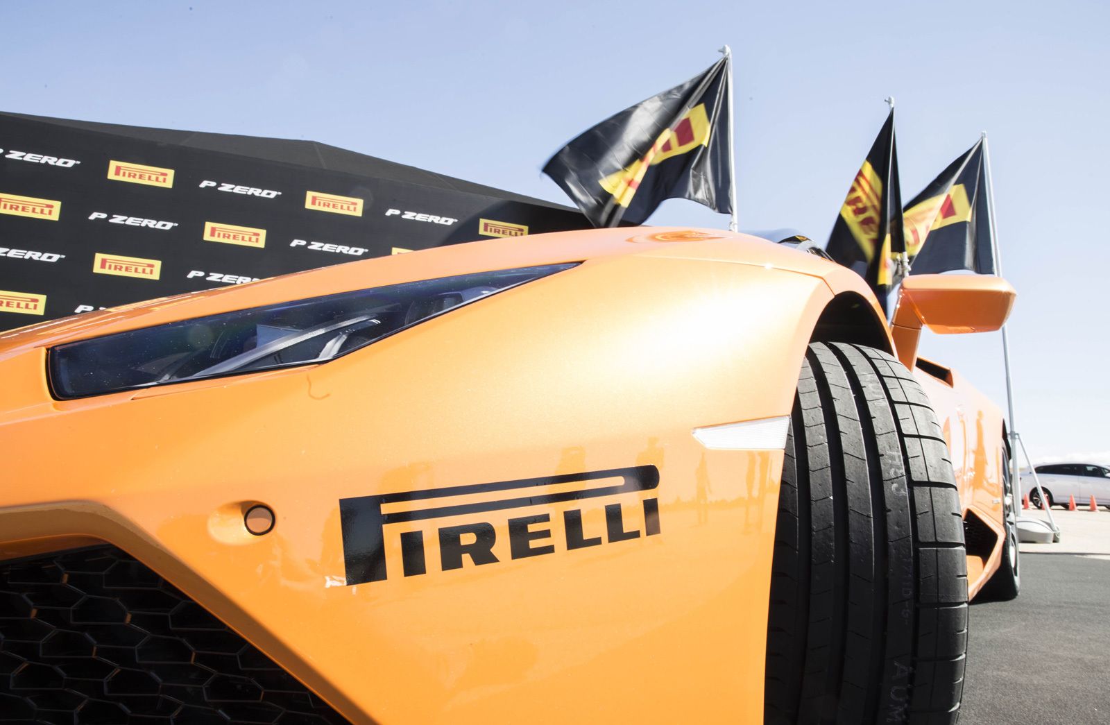 Pirelli se marcha de Barcelona: cambia su sede social a Valencia